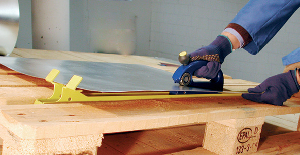 Rullaleikkuri ohjauskiskolla 1250 mm